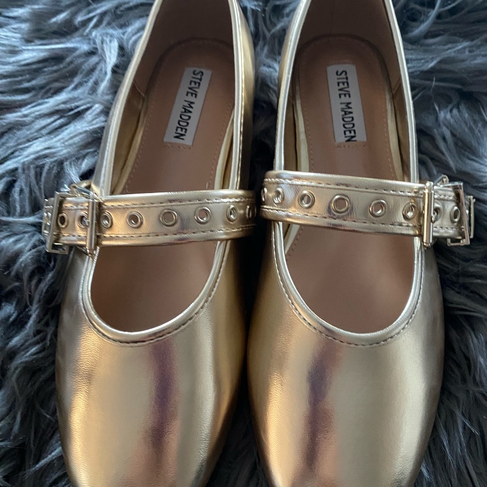 Steve Madden Gold Flats with Buckle Detail